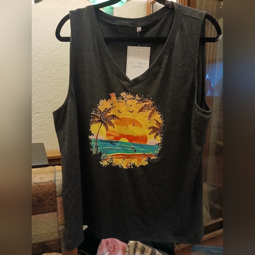 City Chic Charcoal Tropical Graphic Tee XXL